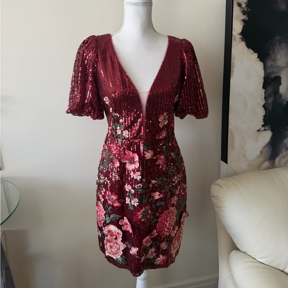Marchesa Notte Burgundy Sequin Floral Embroidered Cocktail Mini Dress Size 4 NWT - Picture 12 of 16